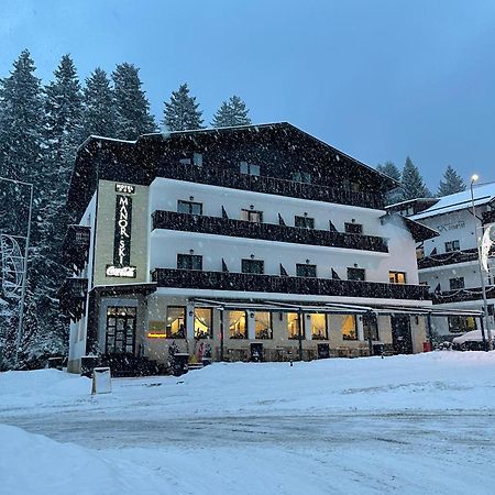 Manor Ski Hotel Predeal Exteriér fotografie